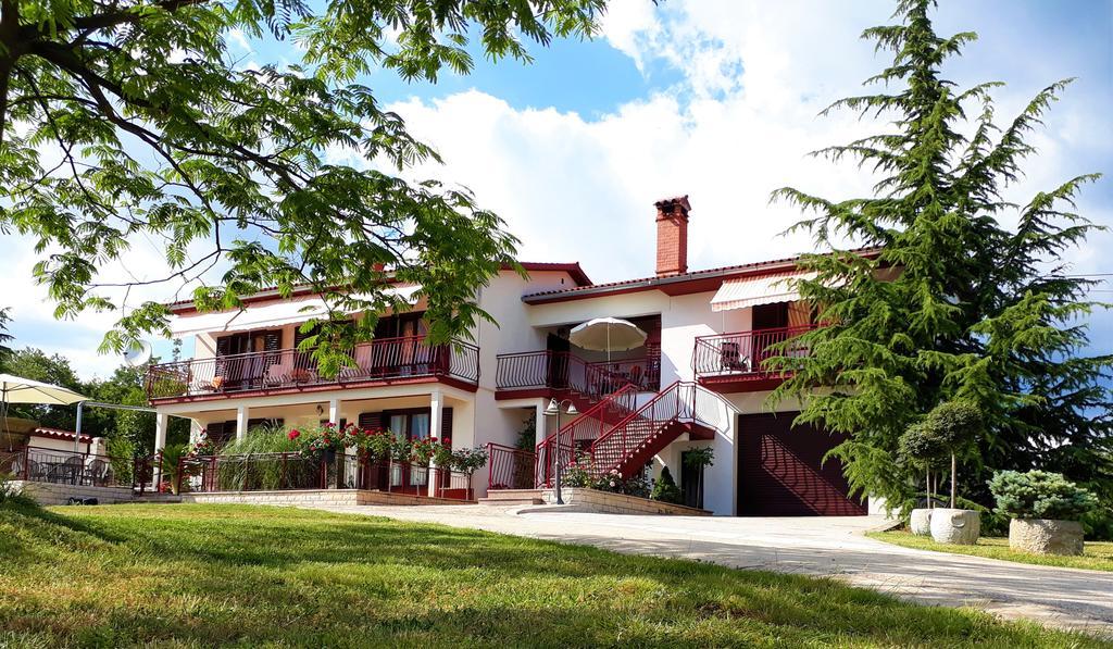 Apartment Eda Labin  Luaran gambar