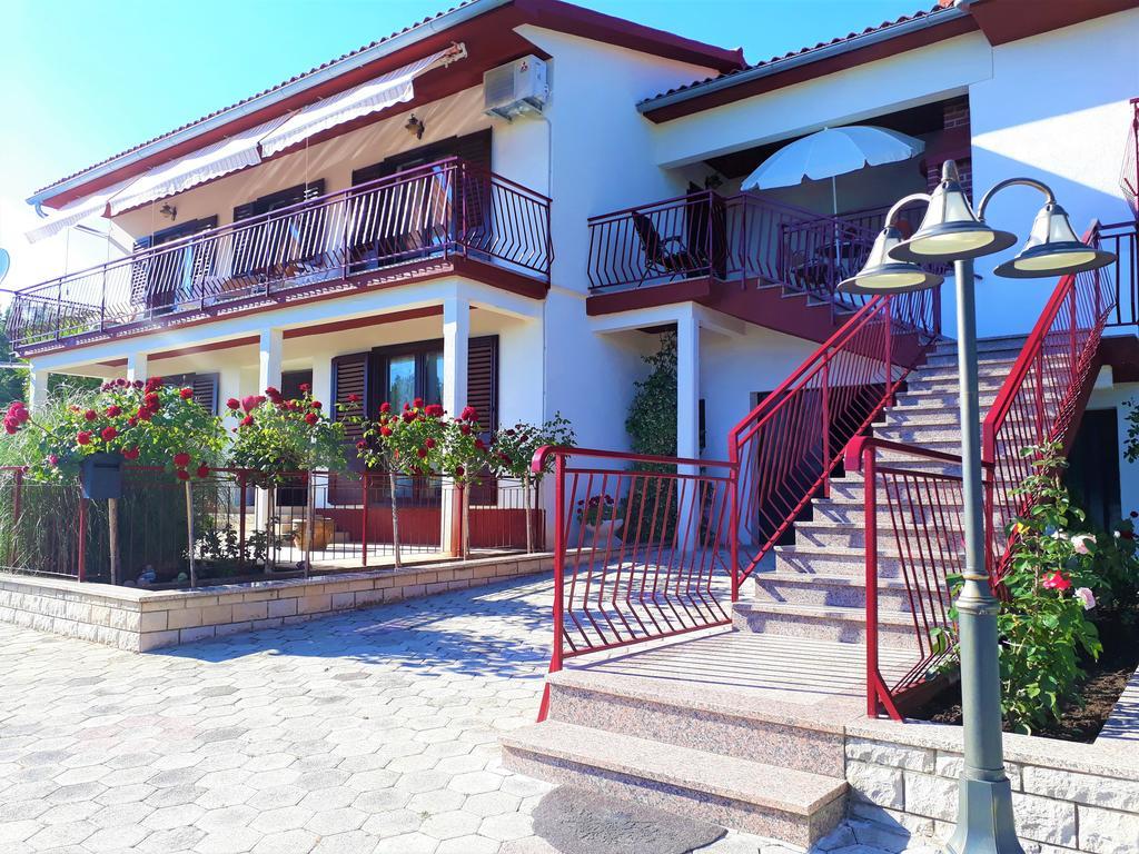 Apartment Eda Labin  Luaran gambar